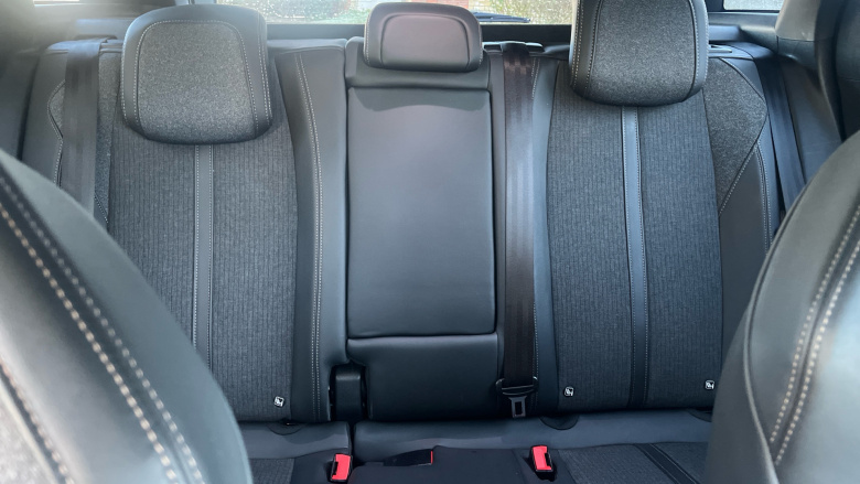 Peugeot 3008 1.5 BlueHDi GT Line Premium 5dr Diesel Estate